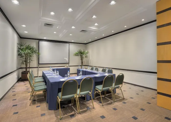 Hotel Deville Prime Porto Alegre